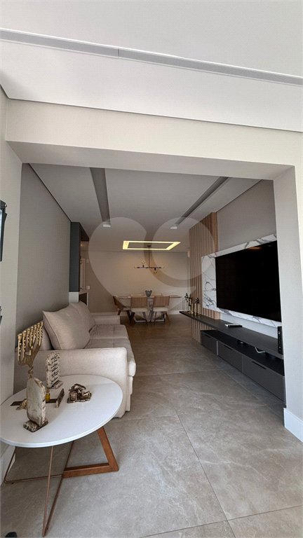 Apartamento à venda com 3 quartos, sendo 1 suíte, em Tatuapé, São Paulo, SP