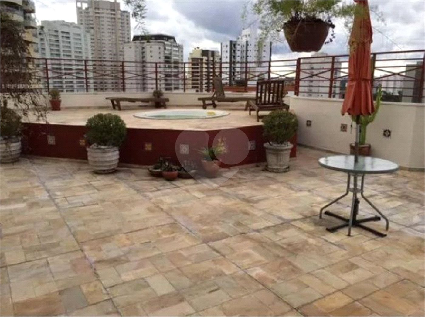 Apartamento à venda com 1 quarto em Vila Suzana, São Paulo, SP