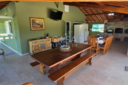 Casa em condomínio à venda ou para alugar com 3 quartos, sendo 1 suíte,  em Village da Serra, Araçoiaba da Serra, SP