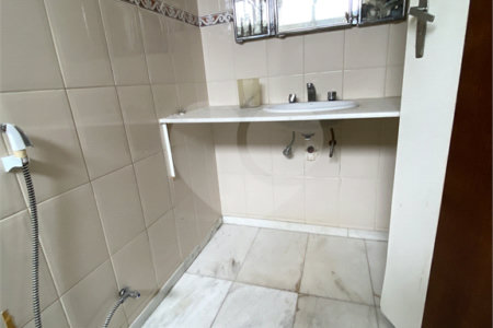 Apartamento à venda com 4 quartos, sendo 1 suíte,  em Tijuca, Rio de Janeiro, RJ