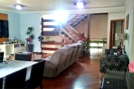 Sobrado à venda com 6 quartos, sendo 4 suítes, em Tucuruvi, São Paulo, SP