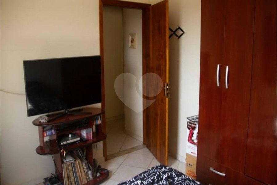 Casa Térrea à venda com 3 quartos, sendo 1 suíte, em Vila Irmãos Arnoni, São Paulo, SP