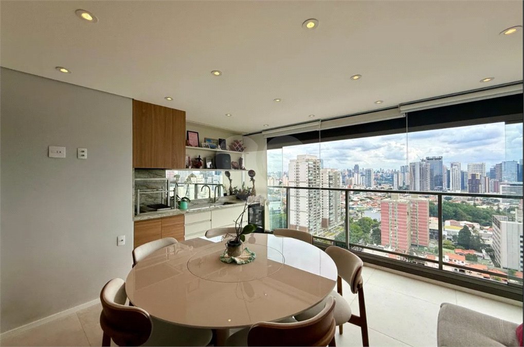 Apartamento à venda com 3 suítes em Santo Amaro, São Paulo, SP