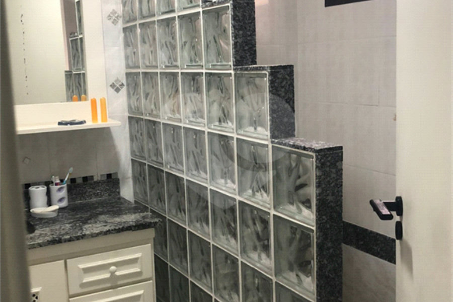 Apartamento à venda com 3 quartos, sendo 1 suíte, em Saúde, São Paulo, SP