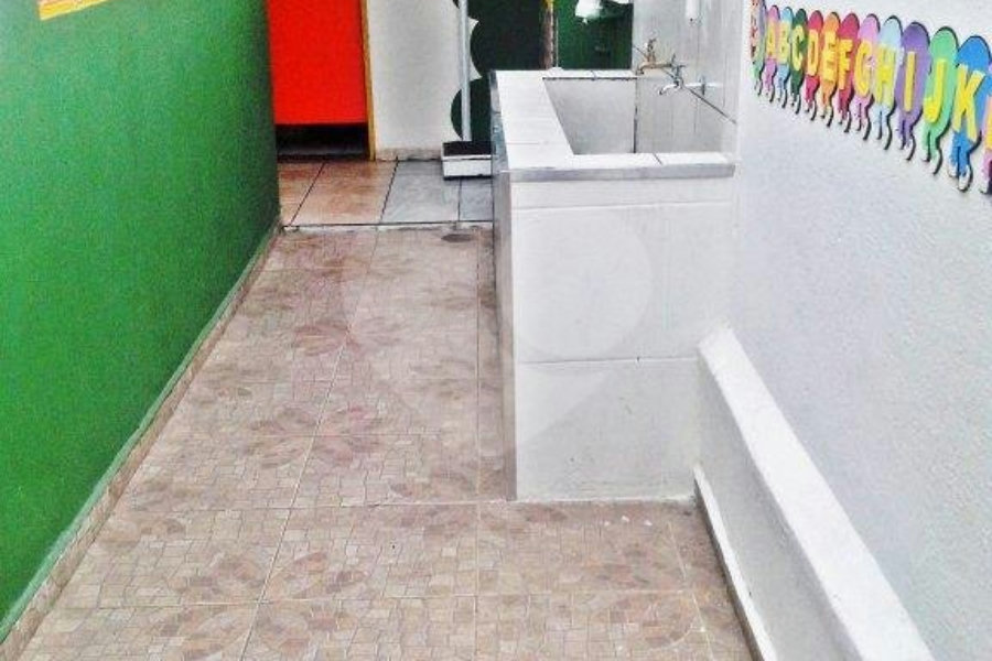 Prédio à venda em Imirim, São Paulo, SP