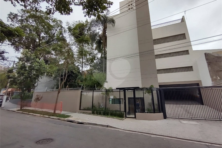 Apartamento à venda com 3 quartos, sendo 1 suíte, em Santana, São Paulo, SP