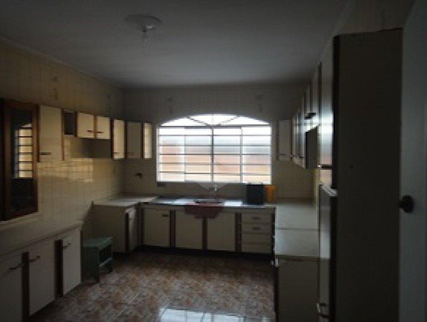 Sobrado à venda com 3 quartos, sendo 1 suíte, em Vila Gustavo, São Paulo, SP