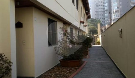 Casa à venda com 3 quartos, sendo 1 suíte,  no condomínio Vila da Vinci, São Paulo - SP