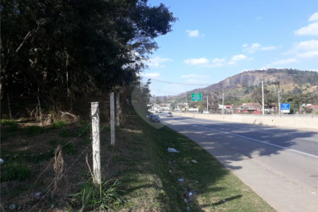 Terreno à venda em Vila Nova São Roque, São Roque, SP