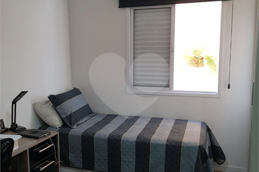 Casa à venda com 3 suítes no condomínio Residencial Mattos, São Paulo - SP