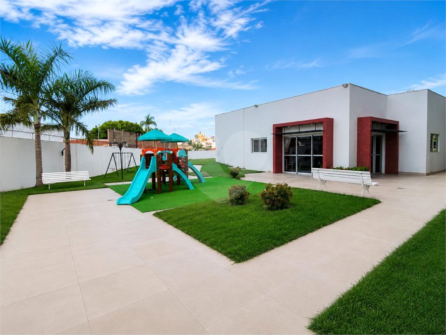 Apartamento à venda com 3 quartos, sendo 1 suíte, em Alvorada, Cuiabá, MT