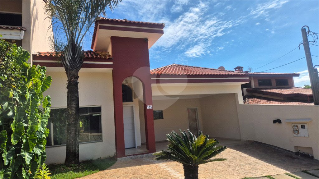 Casa à venda com 3 suítes no condomínio Valença, Sorocaba - SP