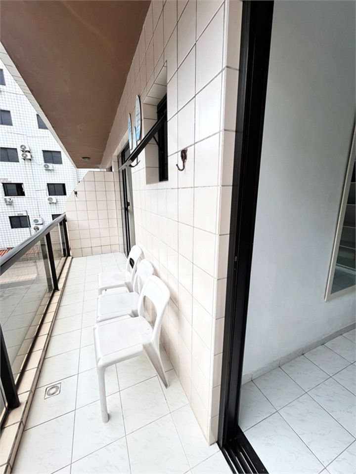 Apartamento com 1 dormitório à venda, 52 m² por R$ 265.000,00 - Jardim Três Marias - Guarujá/SP