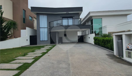 Casa à venda com 6 quartos, sendo 4 suítes,  em Chácara do Remanso, Vargem Grande Paulista, SP
