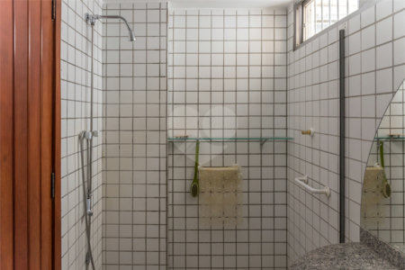 Apartamento à venda com 3 quartos, sendo 1 suíte, em Tijuca, Rio de Janeiro, RJ