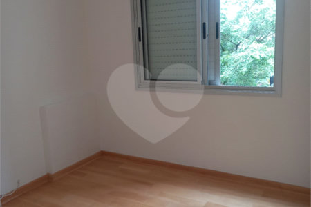 Apartamento à venda com 3 quartos, sendo 1 suíte, em Pinheiros, São Paulo, SP