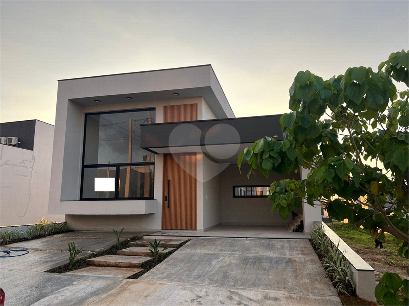 Casa à venda com 3 suítes no condomínio Residencial Mantova, Indaiatuba - SP
