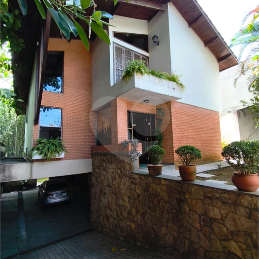 Sobrado à venda com 4 suítes em Barro Branco (zona Norte), São Paulo, SP
