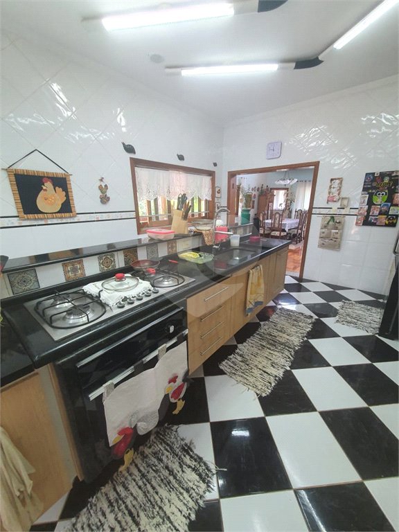 Casa à venda ou para alugar com 4 suítes em Vila Machado, Mairiporã, SP