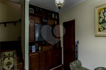 Casa à venda ou para alugar com 5 quartos, sendo 3 suítes, em Independência, São Bernardo do Campo, SP