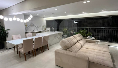Apartamento à venda com 3 suítes em Mooca, São Paulo, SP
