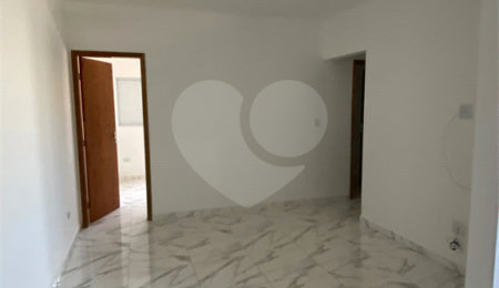 Prédio à venda com 2 quartos em Vila Maria, São Paulo, SP