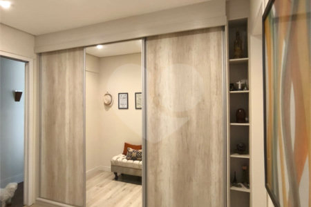 Apartamento à venda com 3 quartos, sendo 1 suíte, no Centro, São Bernardo do Campo, SP