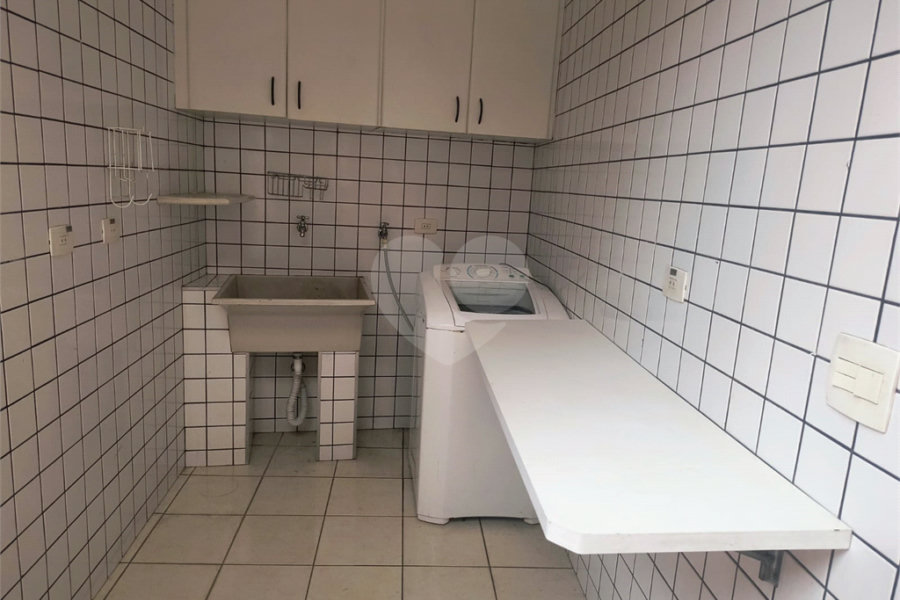 Sobrado à venda com 3 quartos, sendo 1 suíte,  em Vila Palmeiras, São Paulo, SP