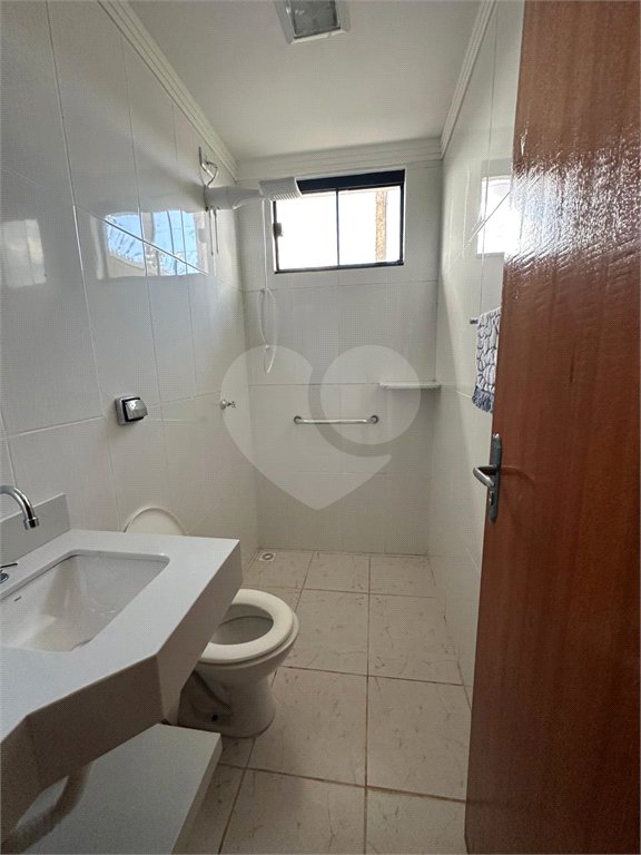 Casa à venda com 4 quartos, sendo 2 suítes, em Residencial Ponta Porã I, Ponta Porã, MS
