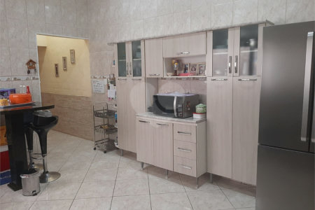 Casa à venda com 3 quartos, sendo 1 suíte,  em Residencial Colinas, Mogi das Cruzes, SP