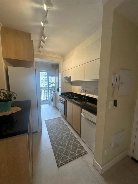 Apartamento à venda com 3 quartos, sendo 1 suíte,  em Vila Andrade, São Paulo, SP