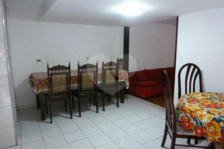 Casa Térrea à venda com 3 quartos, sendo 1 suíte, em Caxingui, São Paulo, SP