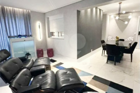 Apartamento à venda com 2 quartos, sendo 1 suíte,  em Santa Teresinha, São Paulo, SP