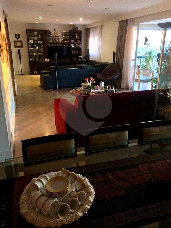 Apartamento à venda com 3 suítes em Mooca, São Paulo, SP