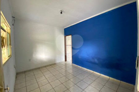 Casa à venda com 2 quartos em Loteamento Municipal São Carlos 3, São Carlos, SP