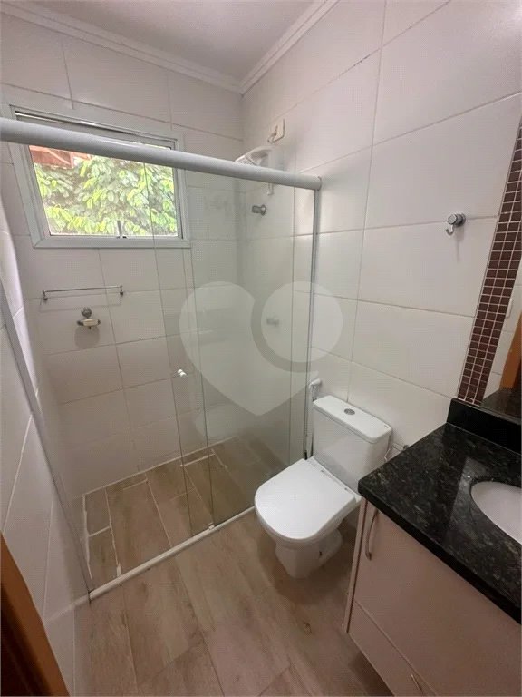 Casa de Condomínio com 3 Quartos e 2 banheiros à Venda, 311 m² por R$ 750.000