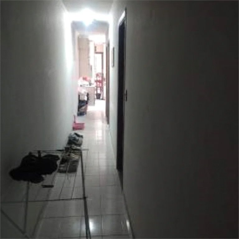 Sobrado à venda com 3 quartos, sendo 1 suíte, em Vila Universitária, São Paulo, SP