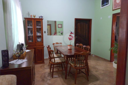 Chácara à venda com 3 quartos, sendo 2 suítes,  em Estância San Remo, Atibaia, SP