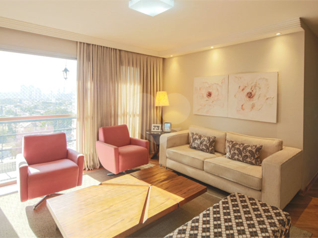 Apartamento à venda com 3 quartos, sendo 1 suíte,  em Brooklin, São Paulo, SP