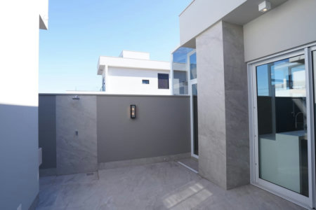 Casa à venda com 4 quartos, sendo 1 suíte, em Parque Residencial Mart Ville, Presidente Prudente, SP