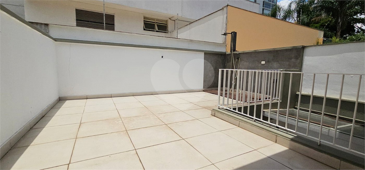 Casa de Vila à venda com 3 quartos, sendo 1 suíte, em Itaim Bibi, São Paulo, SP