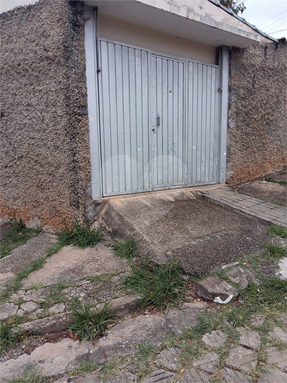 Casa Térrea à venda com 3 suítes no Centro, Bom Jesus dos Perdões, SP