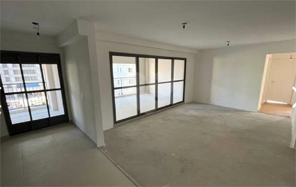 Apartamento à venda com 3 suítes em Tucuruvi, São Paulo, SP