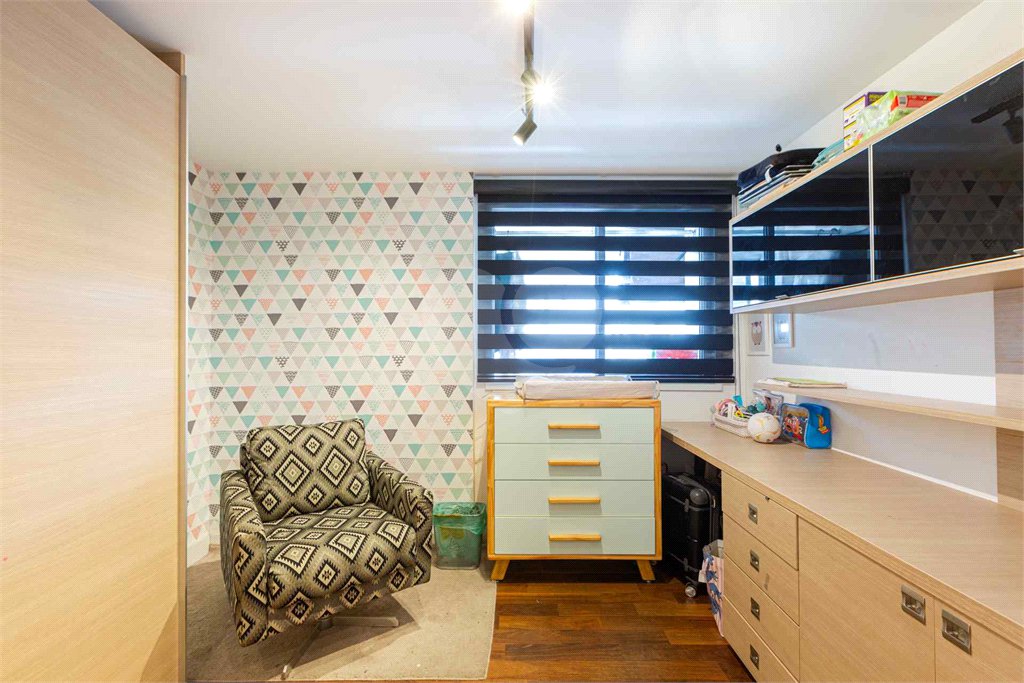 Apartamento à venda com 3 suítes em Vila Anglo Brasileira, São Paulo, SP