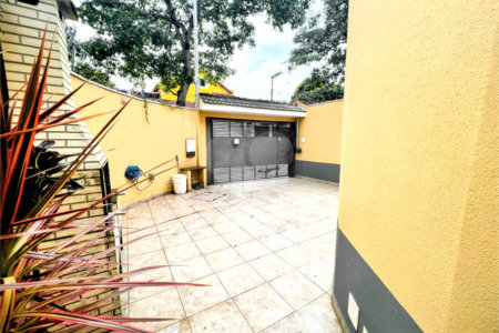 Sobrado à venda com 3 quartos, sendo 1 suíte, em Campo Grande, São Paulo, SP