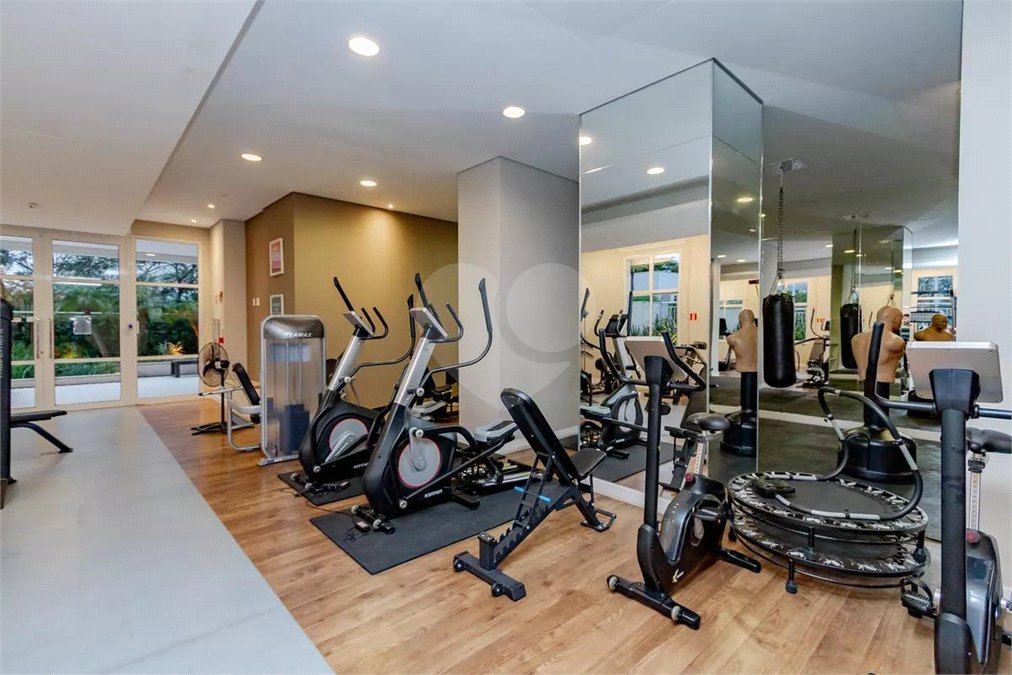 Apartamento à venda ou para alugar com 2 suítes em Santo Amaro, São Paulo, SP