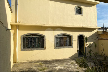 Casa à venda com 2 quartos, sendo 1 suíte, em Campo Grande, Rio de Janeiro, RJ