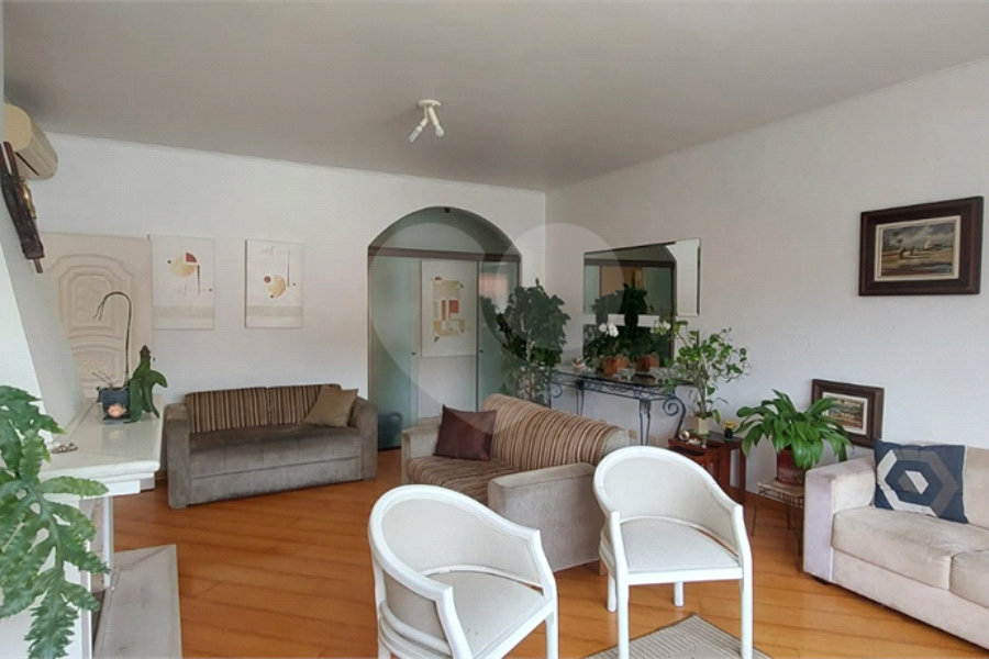 Casa Térrea à venda com 4 quartos, sendo 2 suítes, em Tremembé, São Paulo, SP