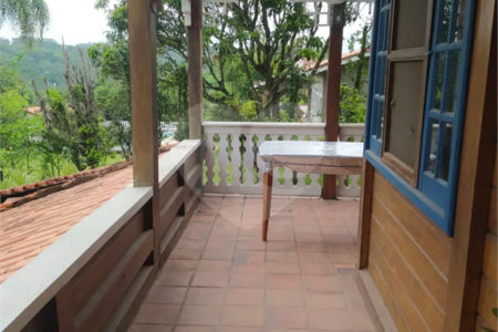 Casa à venda com 7 quartos, sendo 3 suítes, em Fazenda Marajoara, Campo Limpo Paulista, SP