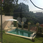 Casa à venda com 5 quartos, sendo 4 suítes, no condomínio Jardim Vitória Régia, São Paulo - SP